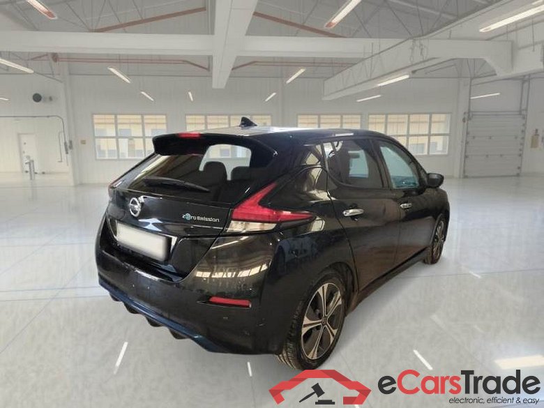 NISSAN LEAF / 2017 / 5P / BERLINA BUSINESS 40KWH #2