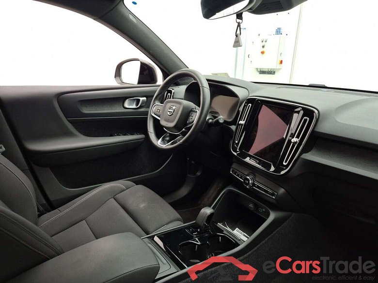 VOLVO XC40 RECHARGE CORE #3