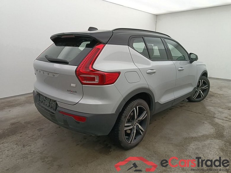 VOLVO XC40 1.5 T4 129 PHEV R-Design 5d #2