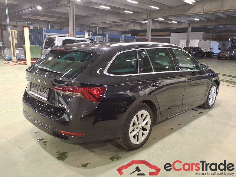 SKODA Octavia 1.5 TSI MHEV 110KW DSG7 CLEVER+ #4