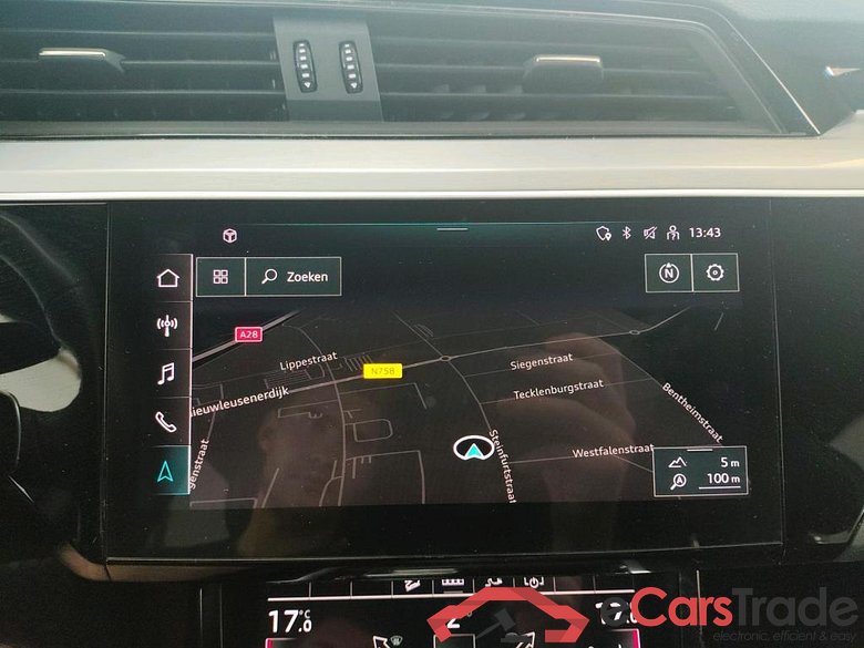 AUDI e-tron 300 kW #2