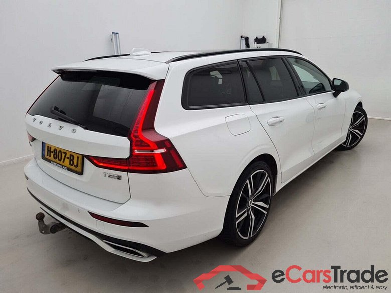 VOLVO V60 2.0 T8 TE AWD R-Des. #2
