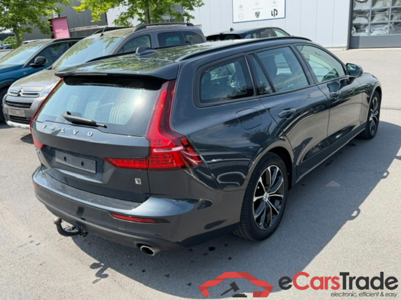 Volvo V60 2.0 D3 inscription Aut. LED-Xenon ACC Navi Leather KeylessGo Klima PDC ... #4