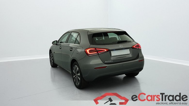 Mercedes-Benz A 250 E 8G-DCT BUSINESS LINE #5