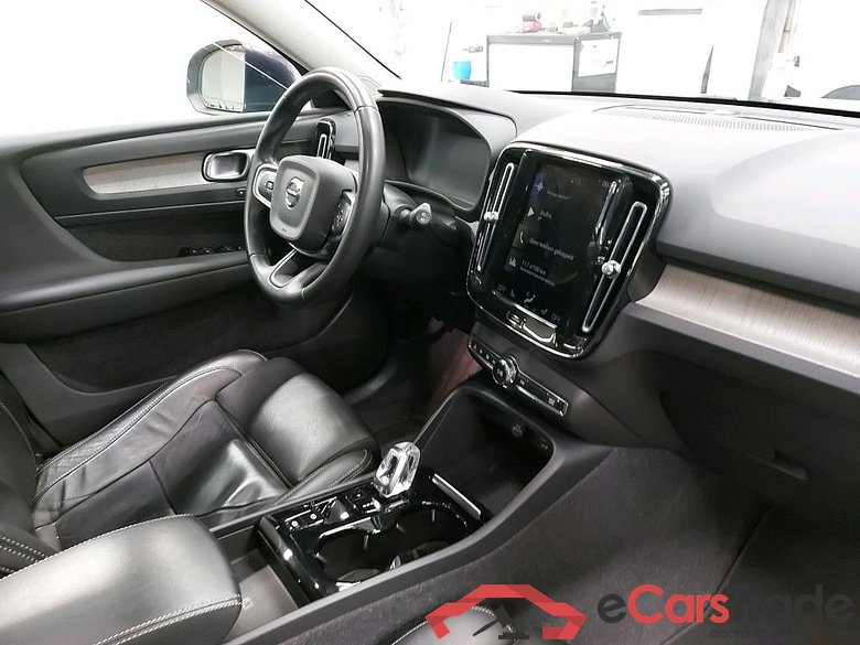 VOLVO - VOL XC40 T4 Recharge Geartronic Inscription 211PK Luxury Pack 2*HYBRID* #3