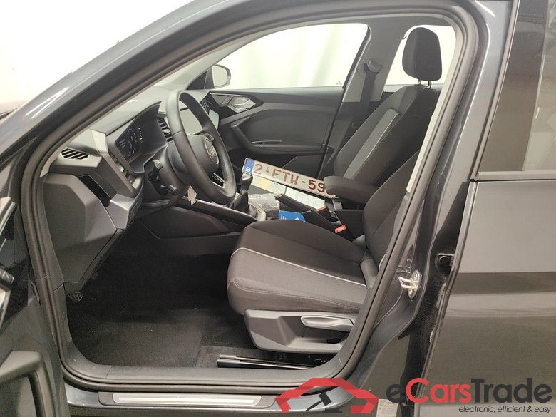 Audi A1 Sportback 1.0 25 TFSI 70kW Advanced 5d #3