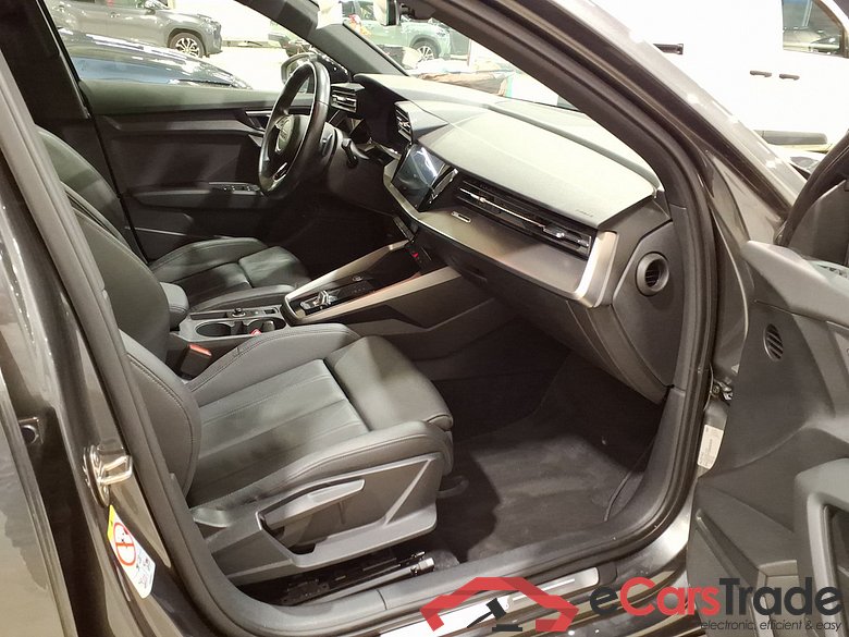 AUDI A3 SPORTBACK 1.4 45 TFSI E S TR. COMPETITION SPORTB. #5