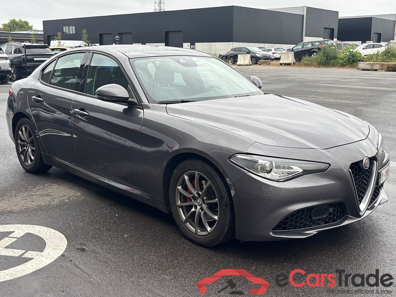 Alfa Romeo Giulia 2.2 JTDm Aut. Pano LED-Xenon 1/2 Leather KeylessGo Klima PDC ... #2