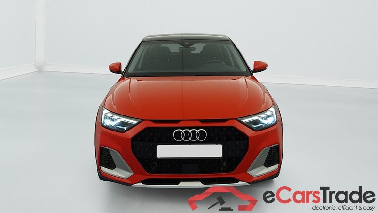 Audi A1 30 TFSI 110 ch S tronic 7 Design Luxe #2