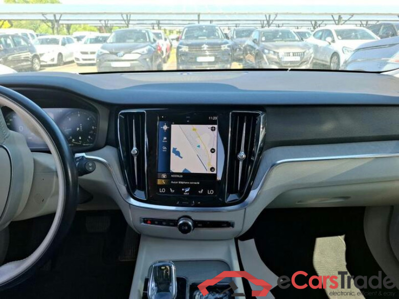 Volvo V60 2.0 B4 D Inscription Aut. LED-Xenon Virtual Navi Sport-Leather KeylessGo Camera Klima PDC ... #6