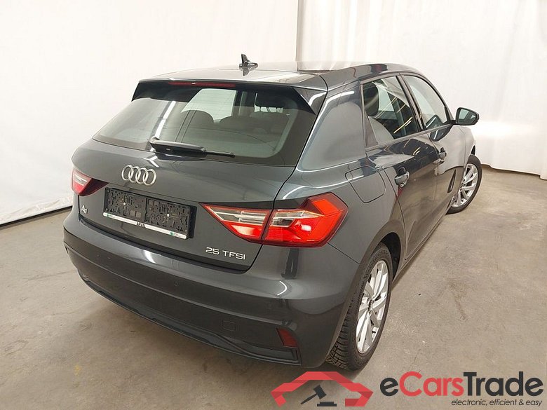 Audi A1 Sportback 1.0 25 TFSI 70kW Advanced 5d #2