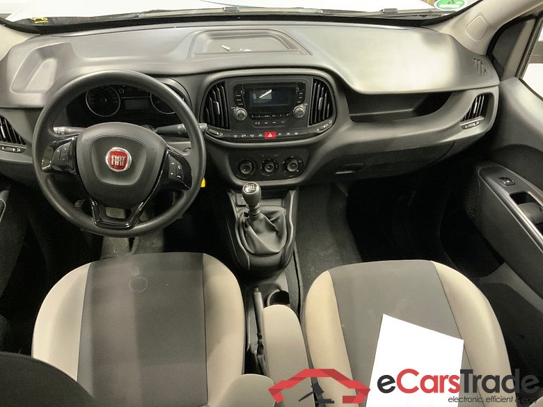 Doblo Cargo / Pritsche SX Kombi 1.4 88KW MT6 E6 #3