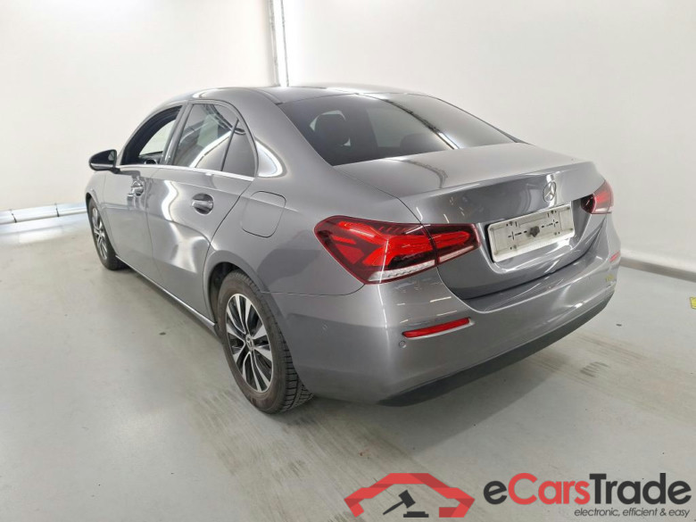 MERCEDES-BENZ CLASSE A SEDAN DIESEL (V177) A 180 d Business Solution #3
