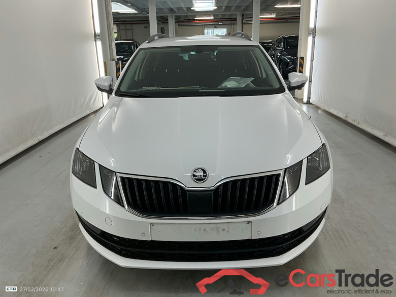 SKODA Octavia 1.6 CR TDi Ambition #2