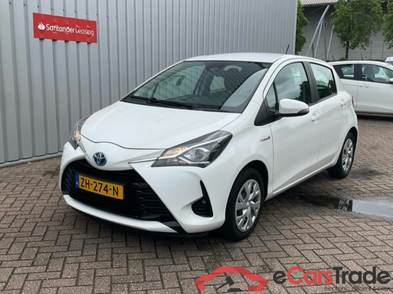 TOYOTA YARIS 1.5vvti hybrid active 74kW cvt aut #1