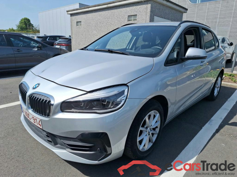 BMW 216d Active Tourer LED-Xenon Navi KeylessGo Klima PDC ... #1