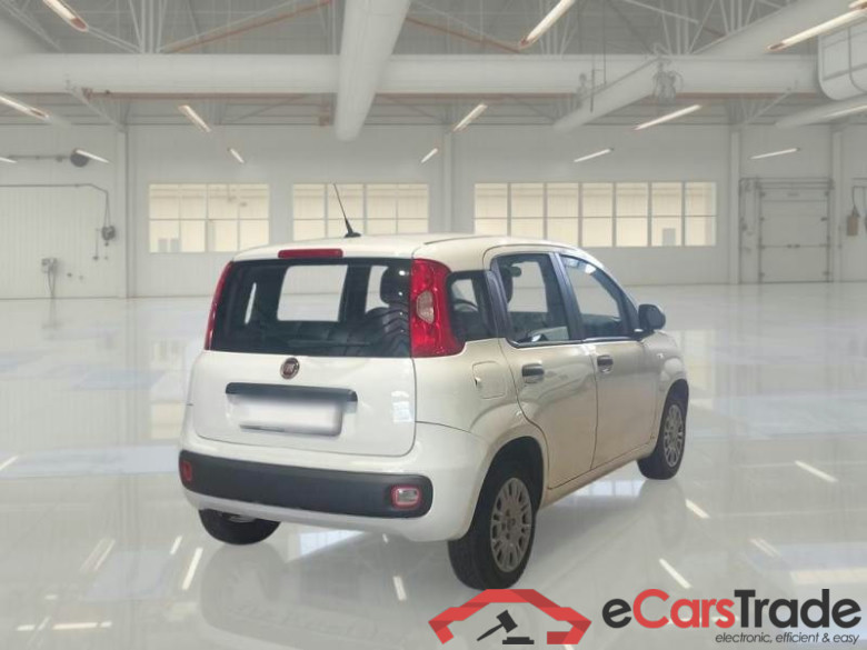 FIAT PANDA / 2011 / 5P / BERLINA 1.2 69CV SeS E6D-TEMP EASY #2