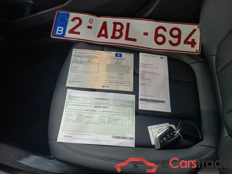BMW 3 Reeks Touring 318dA (100 kW) 5d #4