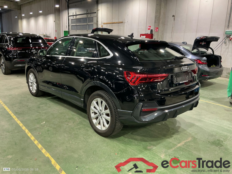 AUDI Q3 Sportback 1.4 45 TFSI E S TRONIC #3