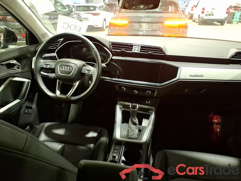AUDI Q3 Sportback 1.4 45 TFSI E S TRONIC #6
