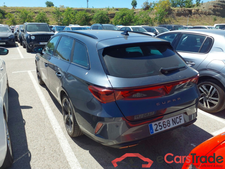 CUPRA Leon 1.5 PHEV DSG 205cv automatico SportsTourer(Winterpack) #2