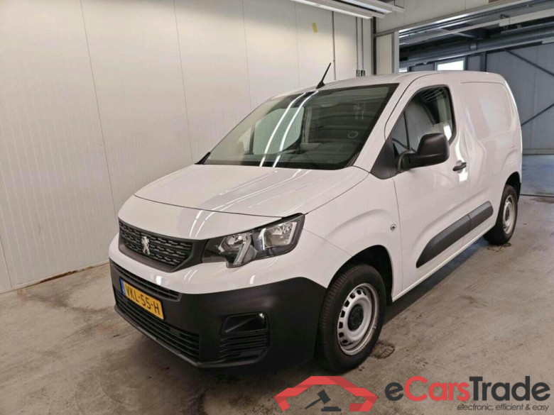 PEUGEOT Partner 1.2 PT. Premium #1