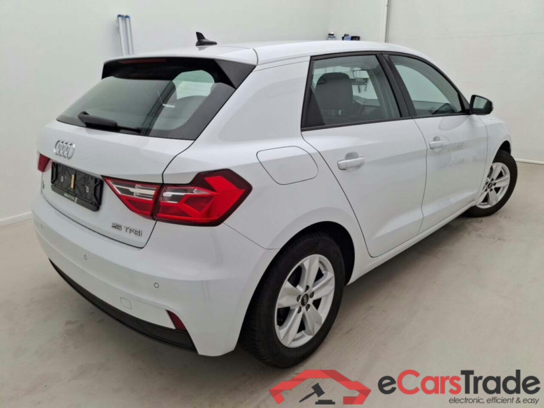 AUDI A1 SPORTBACK 1.0 25 TFSI ATTRACTION #2