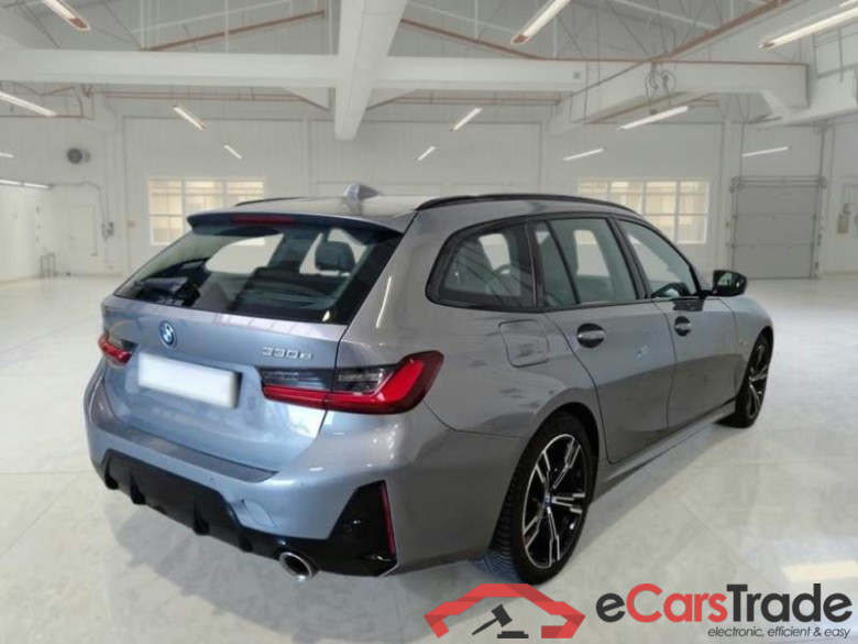 BMW SERIE 3 / 2022 / 5P / STATION WAGON 330E MSPORT TOURING AUTO #2
