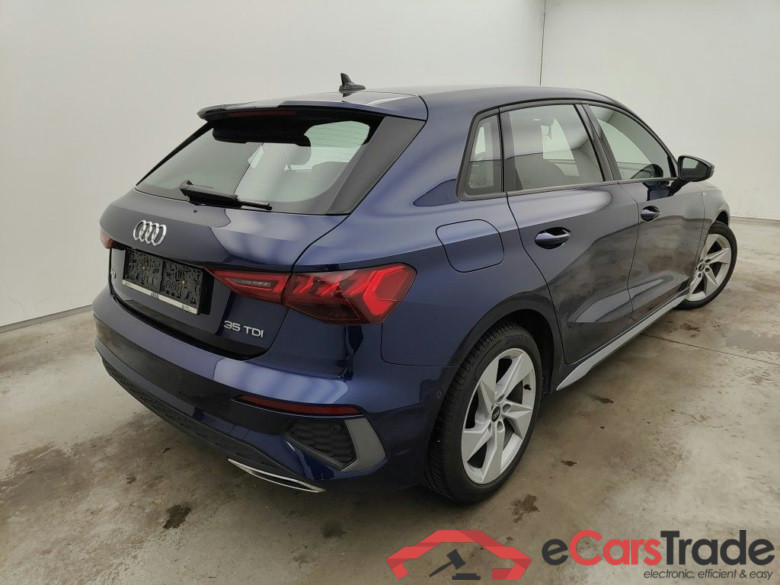 Audi A3 Sportback 2.0 35 TDi 110kW S tron. S Line Bus. Ed. 5d #2