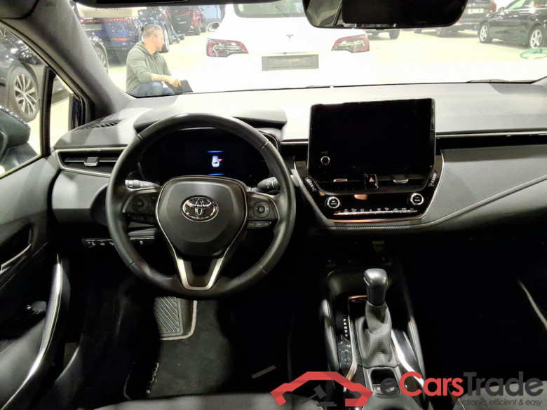 TOYOTA COROLLA TOURING SPORTS 1.8 HEV DYNAMIC E-CVT #6