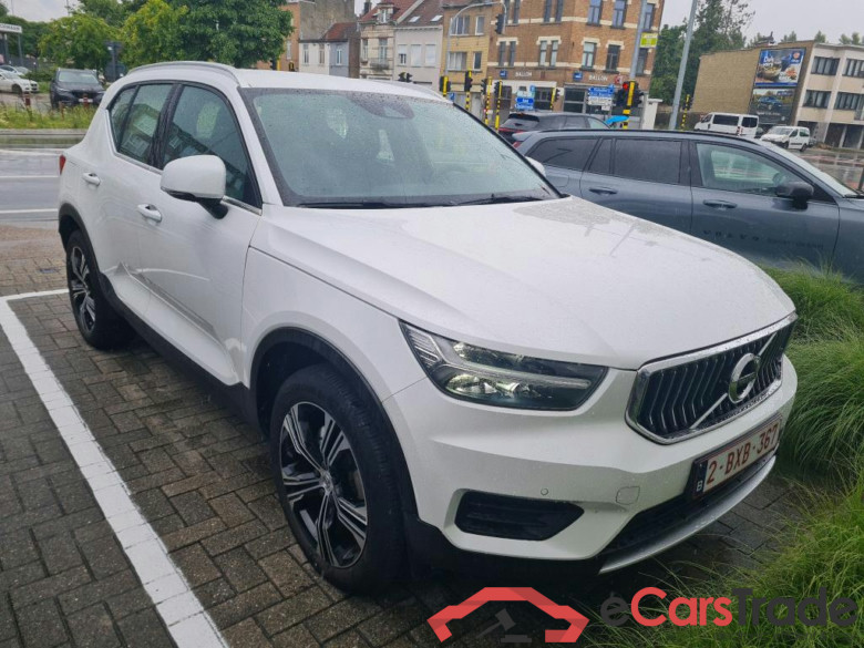 VOLVO XC40 1.5 T4 PHEV INSCRIPTION DCT #2