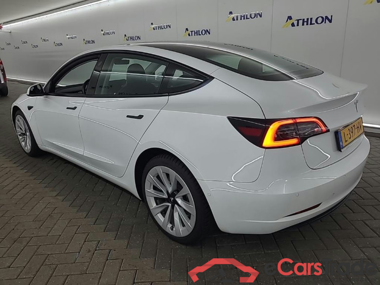 Tesla Model 3 Standard Range Plus RWD 4D 225kW #4