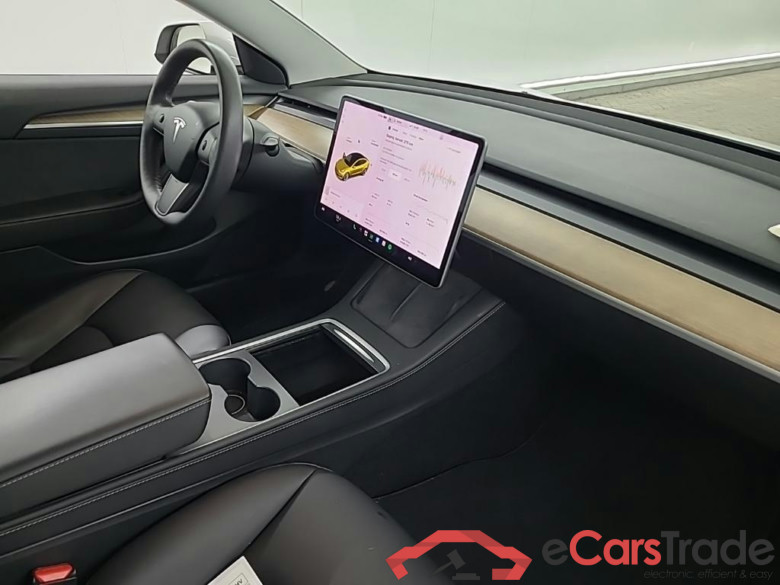 Tesla Model 3 Standard Range Plus RWD 4D 225kW #6