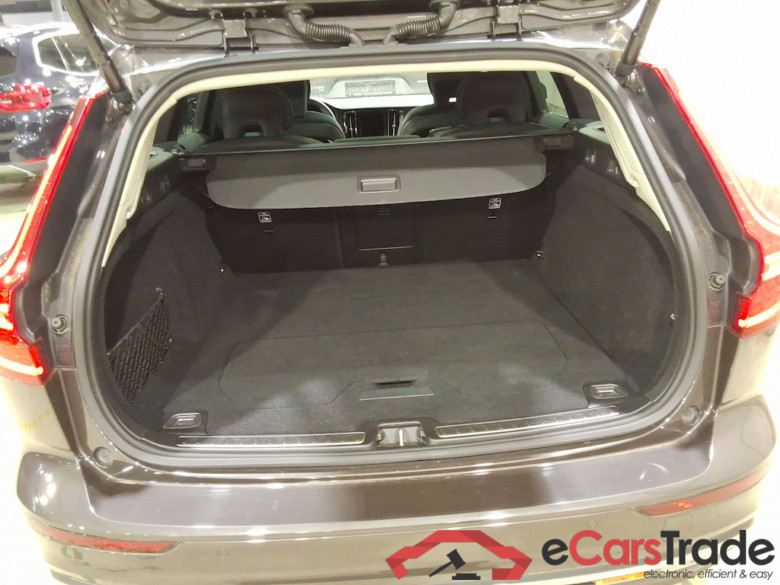 VOLVO V60 2.0 B4 D MHEV PLUS BRIGHT AUTO #3