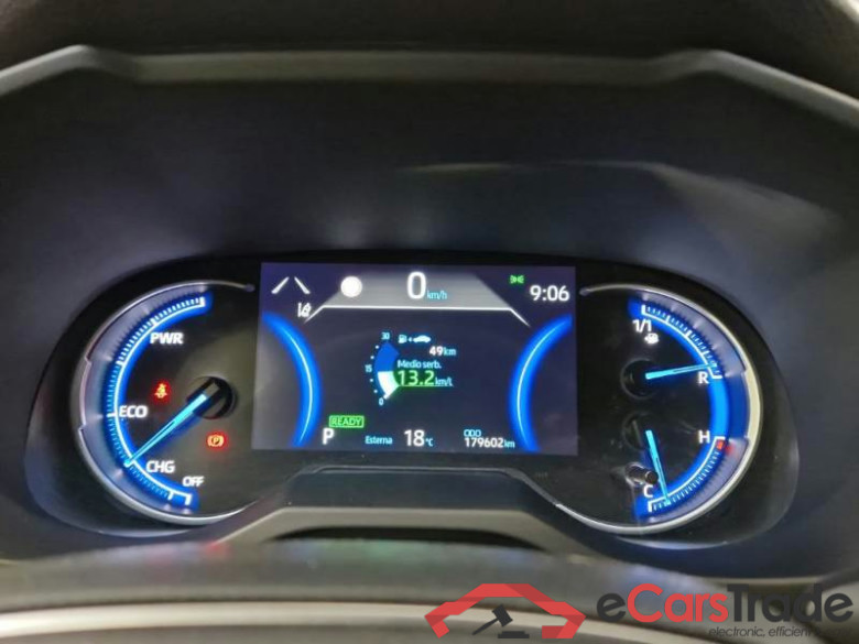TOYOTA RAV4 / 2018 / 5P / CROSSOVER 2.5 HV 222V E-CVT STYLE 4WD #4
