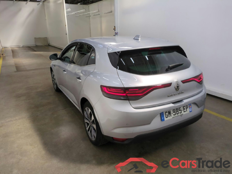 RENAULT Mégane Berline / 2020 / 5P / Berline techno TCe 140 EDC #4