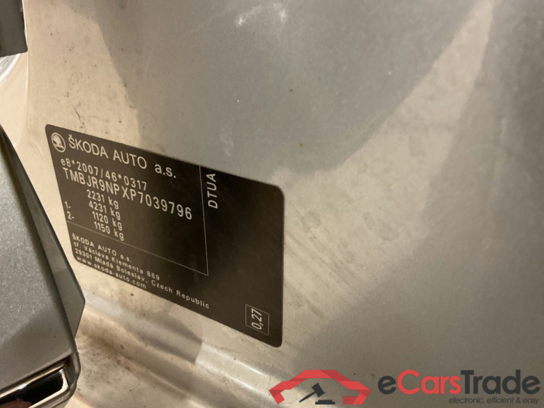 Superb Combi L&K 2.0 TDI 147KW AT7 E6d #5