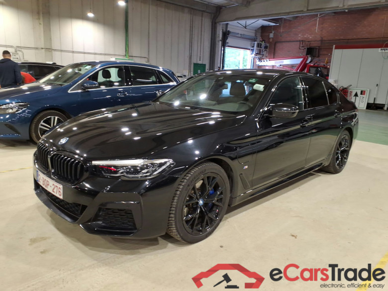 BMW 5 - 2020 530eA PHEV #1