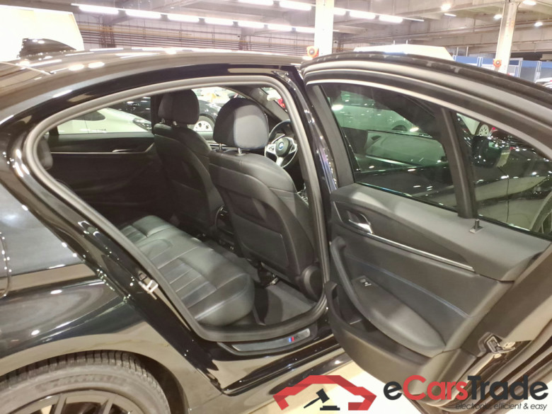 BMW 5 - 2020 530eA PHEV #5
