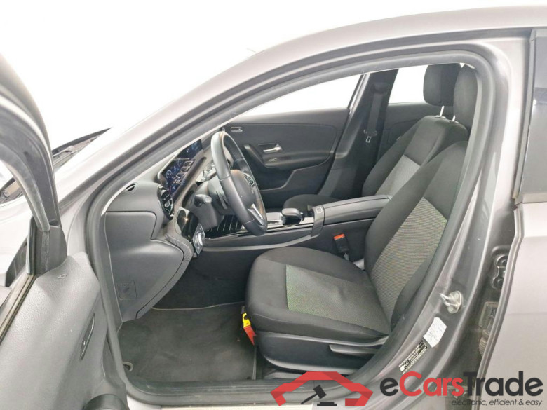 MERCEDES-BENZ A-CLASS LIMOUSINE 2.0 A 180 D BUSINESS SOLUTION ESSENTIAL #5