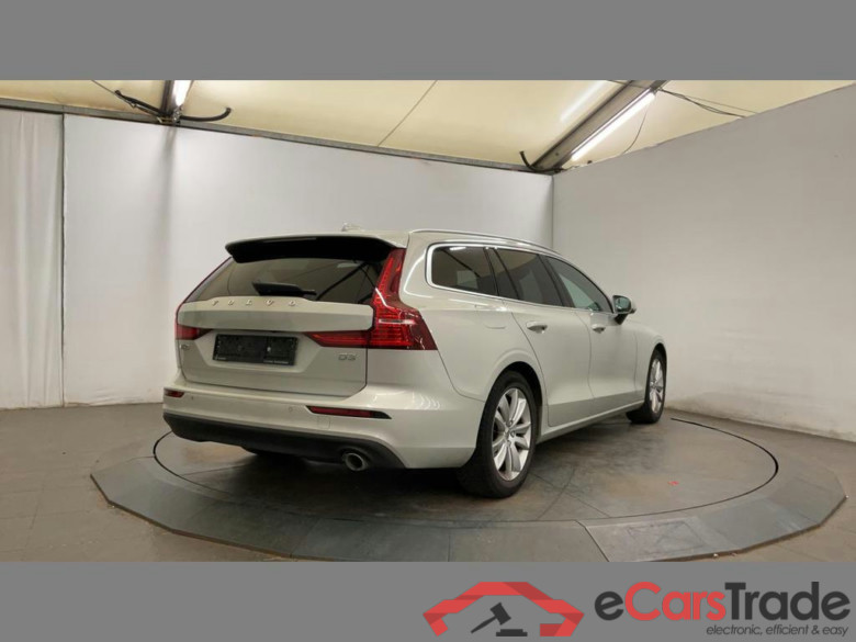 VOLVO V60 Dsl V60 2.0 D3 Momentum Geartronic #4