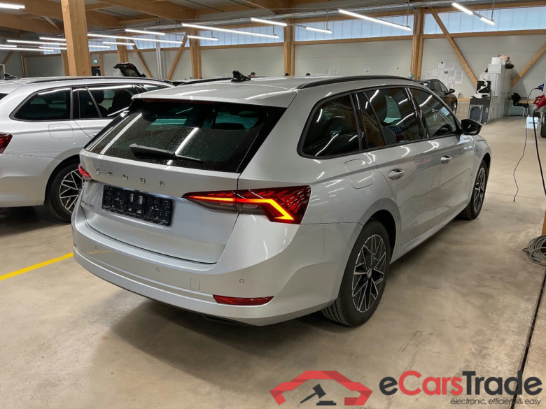 Octavia Combi Ambition 2.0 TDI 110KW AT7 E6d #2