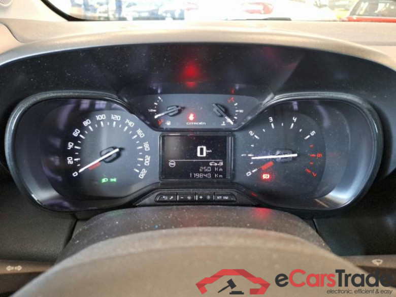 CITROEN C3 AIRCROSS / 2021 / 5P / SUV BLUEHDI 110 SeS FEEL #4