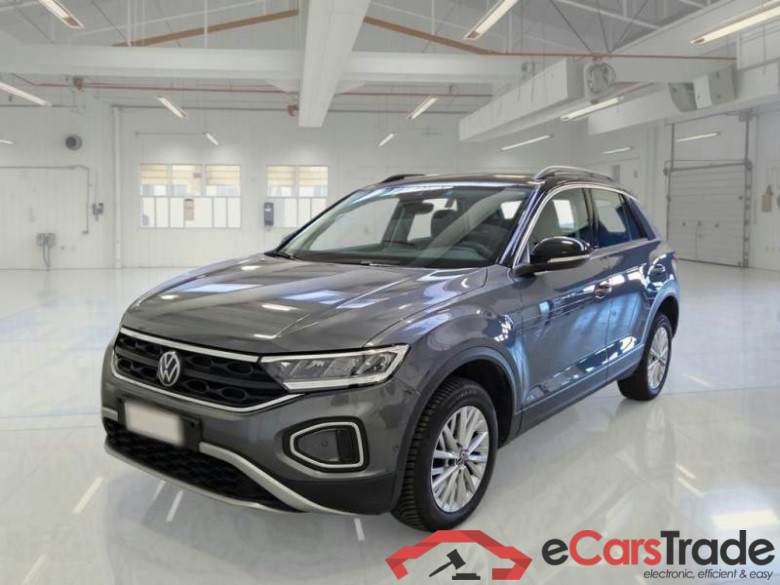 VOLKSWAGEN T-ROC / 2021 / 5P / SUV 2.0 TDI SCR LIFE DSG #1