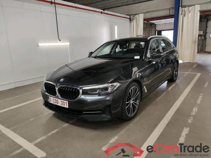 BMW 5 Reeks Touring 5 Reeks Touring 530e Auto (PHEV) 215kW/292pk  5D/P Auto-8