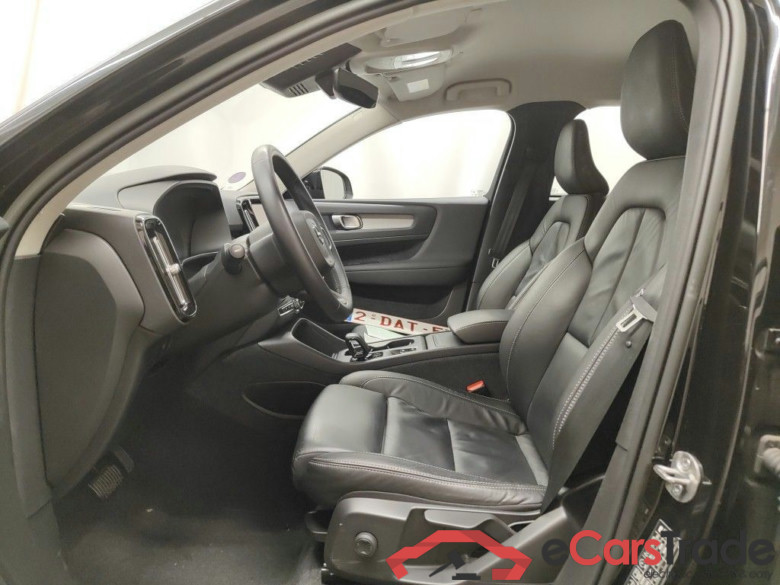 Volvo XC40 B3 Core DCT 5d #3