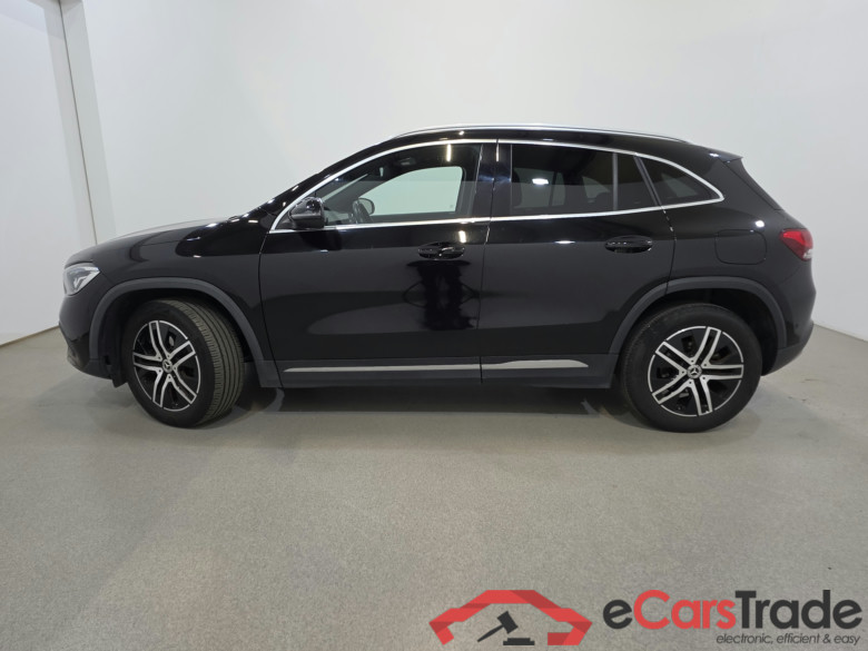 Mercedes GLA 200d Aut. LED Widescreen Navi 1/2 Sport-Leather KeylessGo Camera Klima PDC ... #2