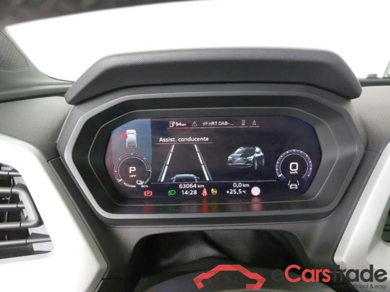 AUDI Q4 E-TRON / 2021 / 5P / SUV 35 E-TRON BUSINESS #4