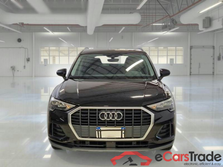 AUDI Q3 / 2018 / 5P / SUV 35 TDI S TRONIC BUSINESS #6