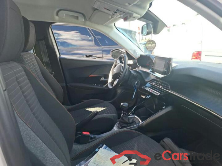 Peugeot 2008 1.2 PureTech LED Navi Klima PDC... #6